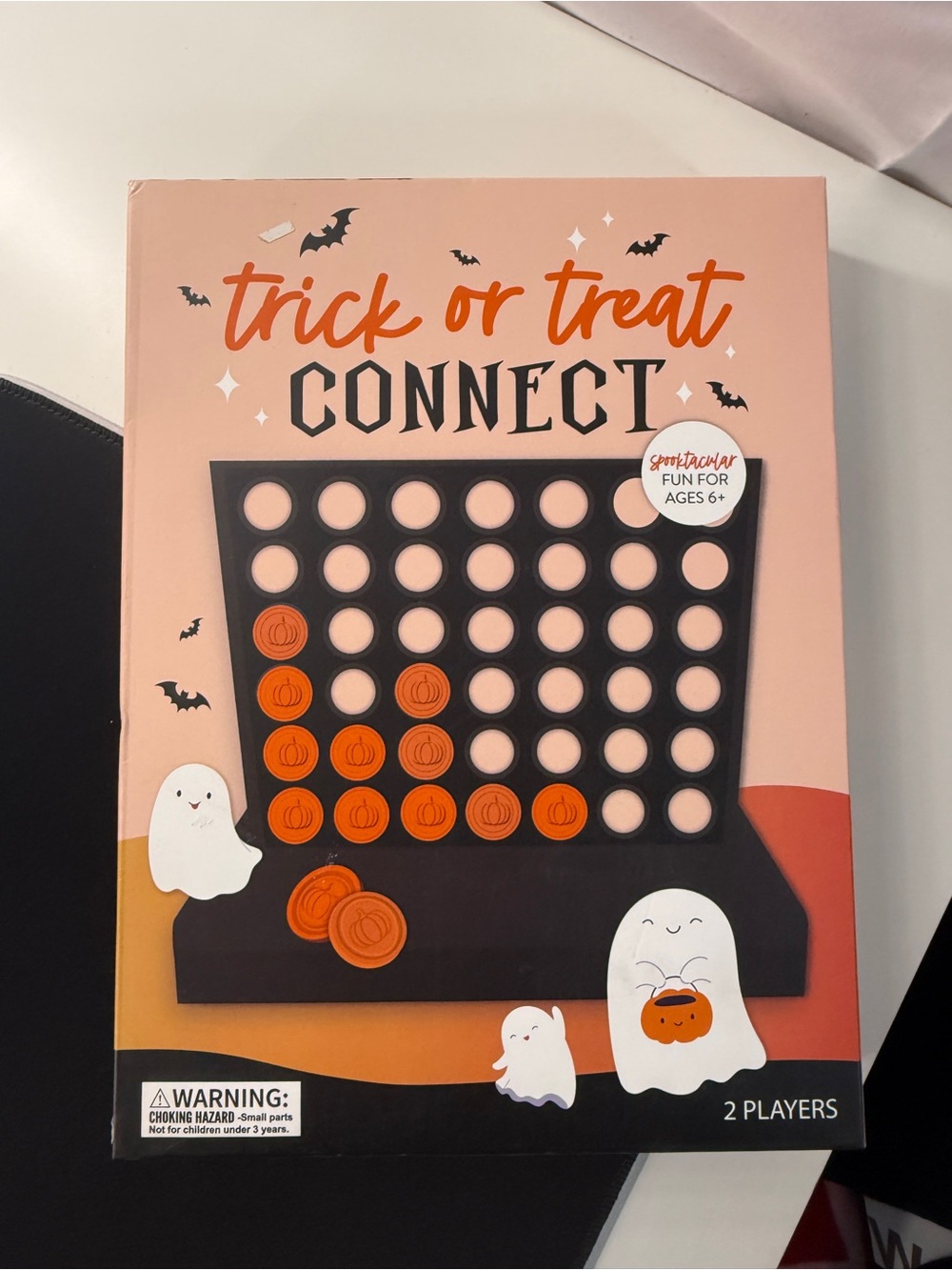 Eccolo Trick or Treat Connect 4 Halloween Board Game Pumpkin Token Spooktacular